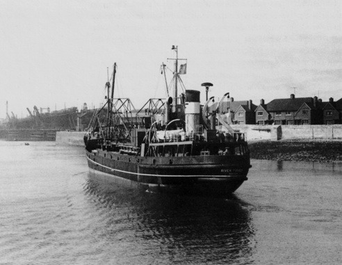 1883  the first in a series of steamers River Fisher joined the fleet